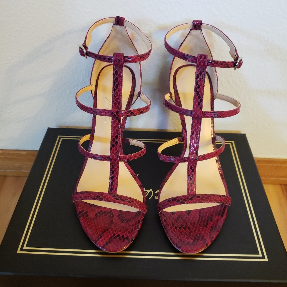 Size 8 sandal pumps/heels, fuscha snake print
